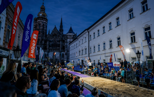 FOTO JBL JUMP FEST